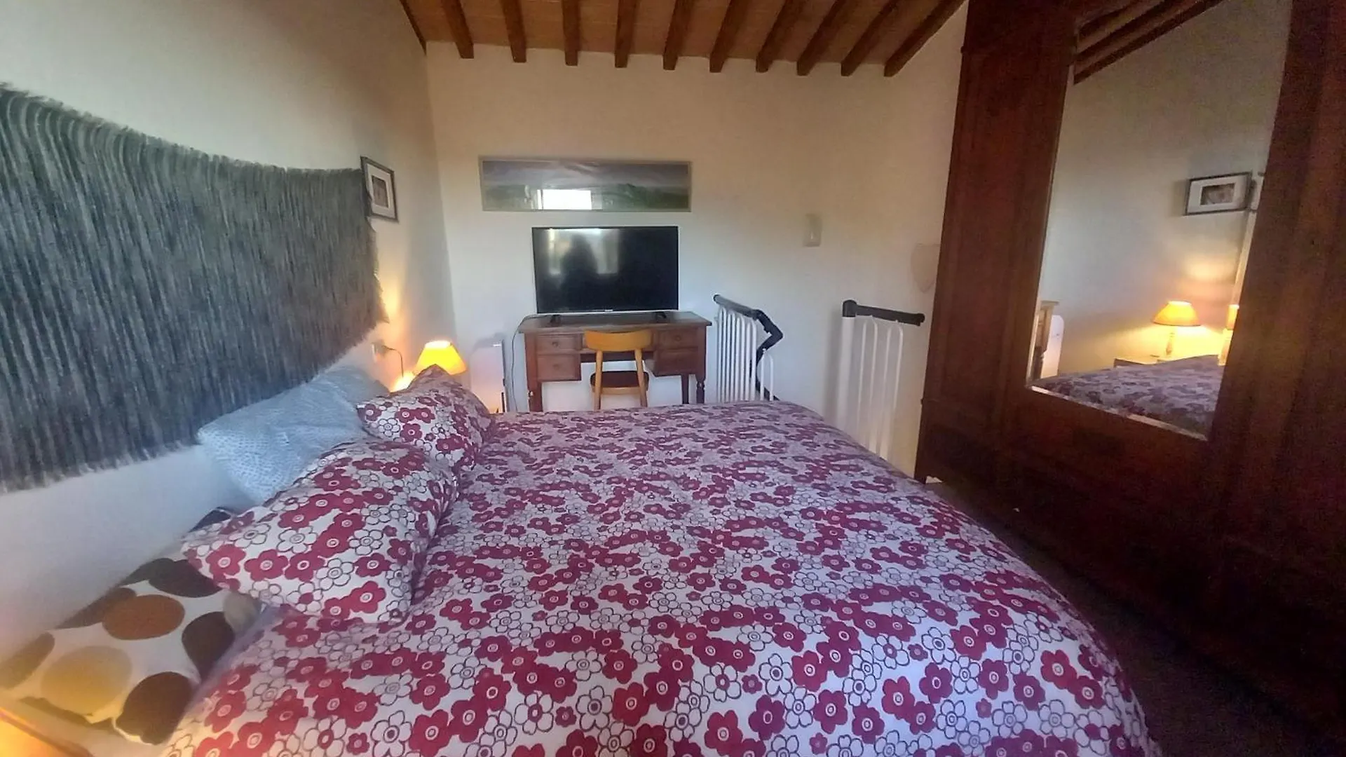 StiavaLa Casa Di Zenoアパートメント イタリア